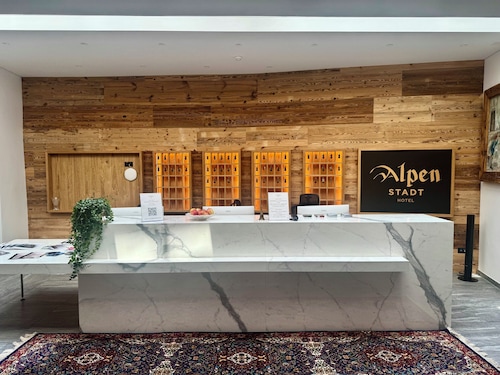 Hotel Alpenstadt