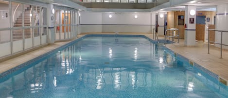 Piscine couverte