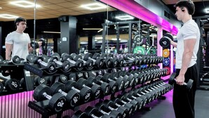 A gym with rows of dumbbells labeled with weights. - Sandman Signature Sheffield Quays Hotel (Sheffield)