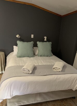 家庭客房 (Purple) | 書桌、熨斗/熨衣板、免費無線上網、床單