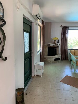 Interior - Villa Georgia (Faistos)