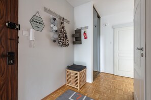 Apartment, 2 Bedrooms | Living area