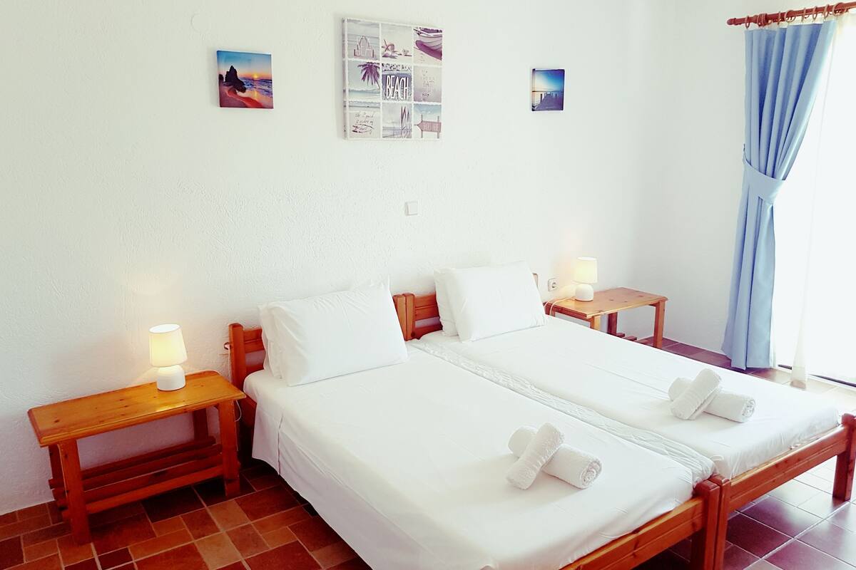 Departamento Confort, 2 habitaciones, vista al mar (Artemis) | Caja de seguridad en la habitación, cunas gratuitas y wifi gratis