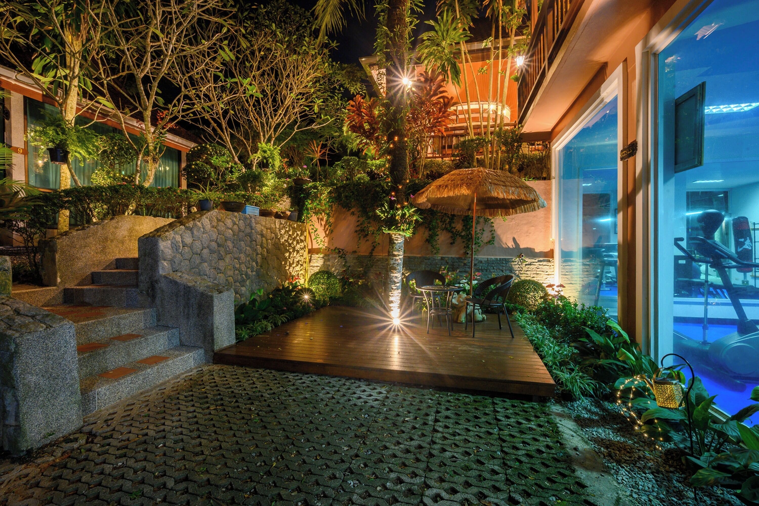 Vista frontal de la propiedad