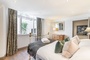 Apartment | 2 bedrooms, laptop workspace, iron/ironing board, free WiFi - Brunswick Brunswick Oasis (London)