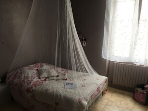 4 chambres, Wi-Fi, draps fournis