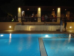 Seasonal outdoor pool