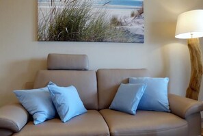 Fernseher, Stereoanlage