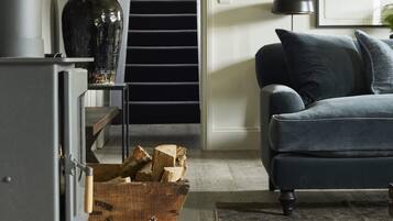 The Stables | 4 bedrooms, free WiFi
