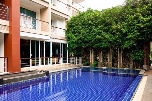 Outdoor pool - Rawai Paradise (Rawai)