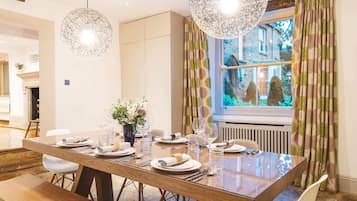 The Old Dairy | 6 bedrooms, free WiFi