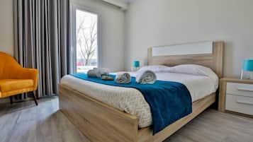 Studio Économique, 1 lit double | Literie de qualité supérieure, décoration personnalisée