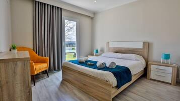 Apartamento familiar | Ropa de cama de alta calidad y decoración individual