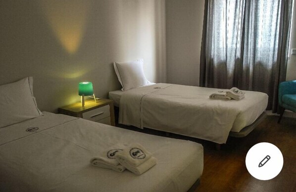 Appartement Familial, 4 chambres, rez-de-chaussée