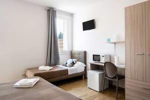 1 chambre, bureau, Wi-Fi, draps fournis