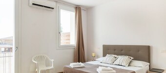 Comfortable room with private bathroom is part of the San Vincenzo Rooms Guest House and is perfect for 2 guests. The accommodation is located in the renovated building in Vigonza, which is 10 minutes by car from the center of Padua and on the direct rou