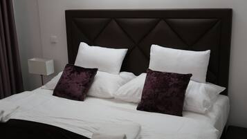 Deluxe-Zimmer | Schreibtisch, schallisolierte Zimmer, kostenloses WLAN