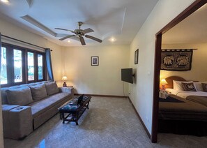 Triple Room | Desk, rollaway beds, free WiFi, bed sheets - Ginis Beach Resort (Kamala)