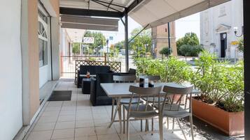 Ristorazione all'aperto