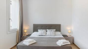 1 camera, Wi-Fi, lenzuola