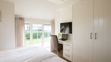 Villa (Wellness Lodge XXL 6) | Cortinas blackout, tabla de planchar con plancha, cunas y wifi gratis