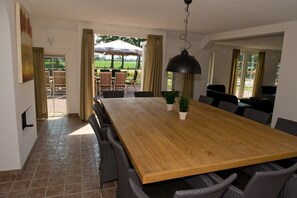Villa (Wilgenhaege 14 personen) | Spisning på værelset