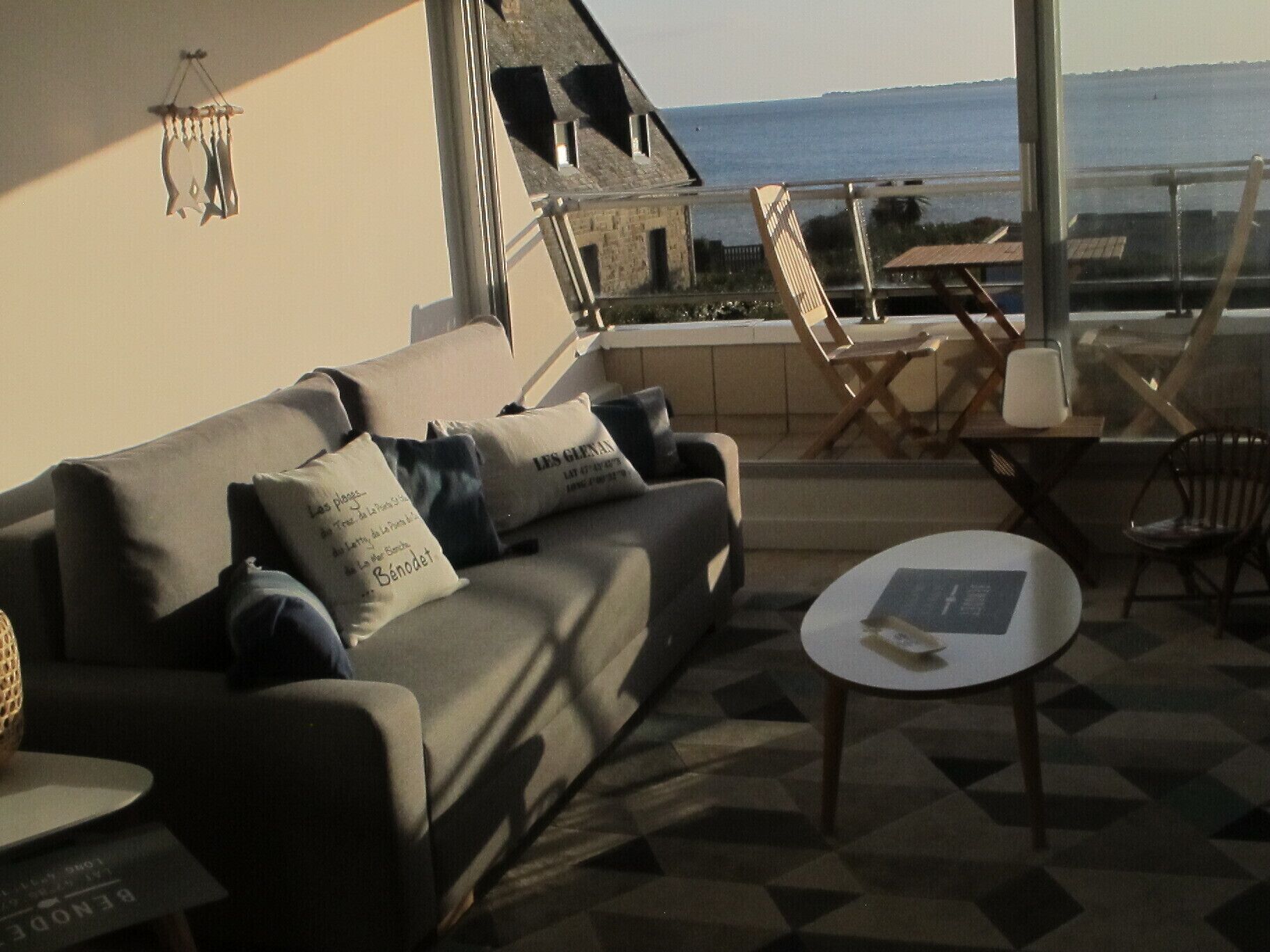 Tv, dvd-afspiller, stereoanlæg