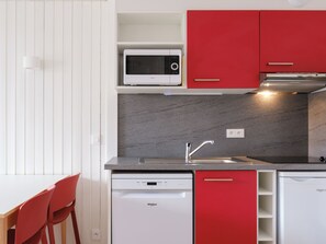 Private kitchen - travelski home select - Résidence Les Lys (Les Belleville)