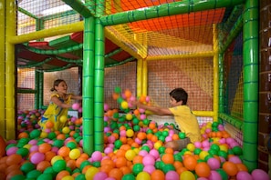 Aire de jeux - intérieure