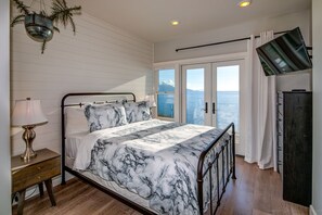 3 Schlafzimmer, Reisekinderbett, Bettwäsche