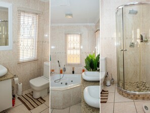 Habitación Business doble | Servicios del cuarto de baño | Secador de pelo, toallas, jabón y champú