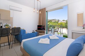 1 bedroom, iron/ironing board, Internet, bed sheets