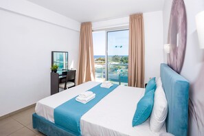 1 bedroom, iron/ironing board, internet, bed sheets - Sharon Sea View - Coralli BeachFront Resort (Paralimni)