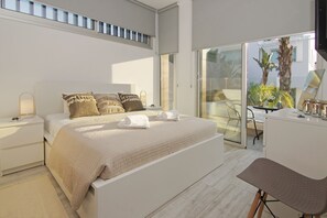 3 chambres, fer et planche à repasser, accès Internet, draps fournis