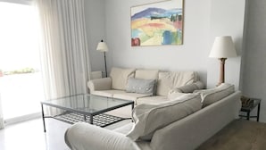 Apartamento (3 Bedrooms) | Sala de estar