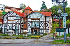 Exterior - Pousada Chamonix (Teresópolis)