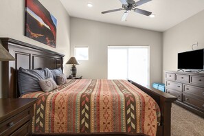 3 quartos, Wi-Fi de cortesia, roupa de cama