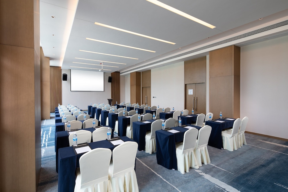 Holiday Inn Express Chengdu Longquanyi North photo 5