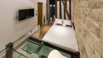 1 slaapkamer, een strijkplank/strijkijzer, gratis wifi, beddengoed