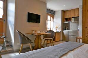 2 Schlafzimmer, Bügeleisen/Bügelbrett, Reisekinderbett, kostenloses WLAN
