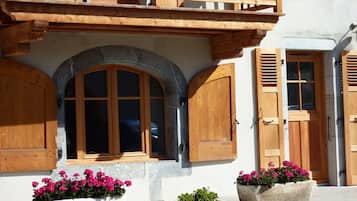 DĂ©tail de lâextĂ©rieur