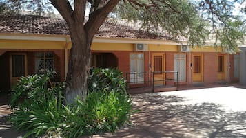 Fachada da propriedade