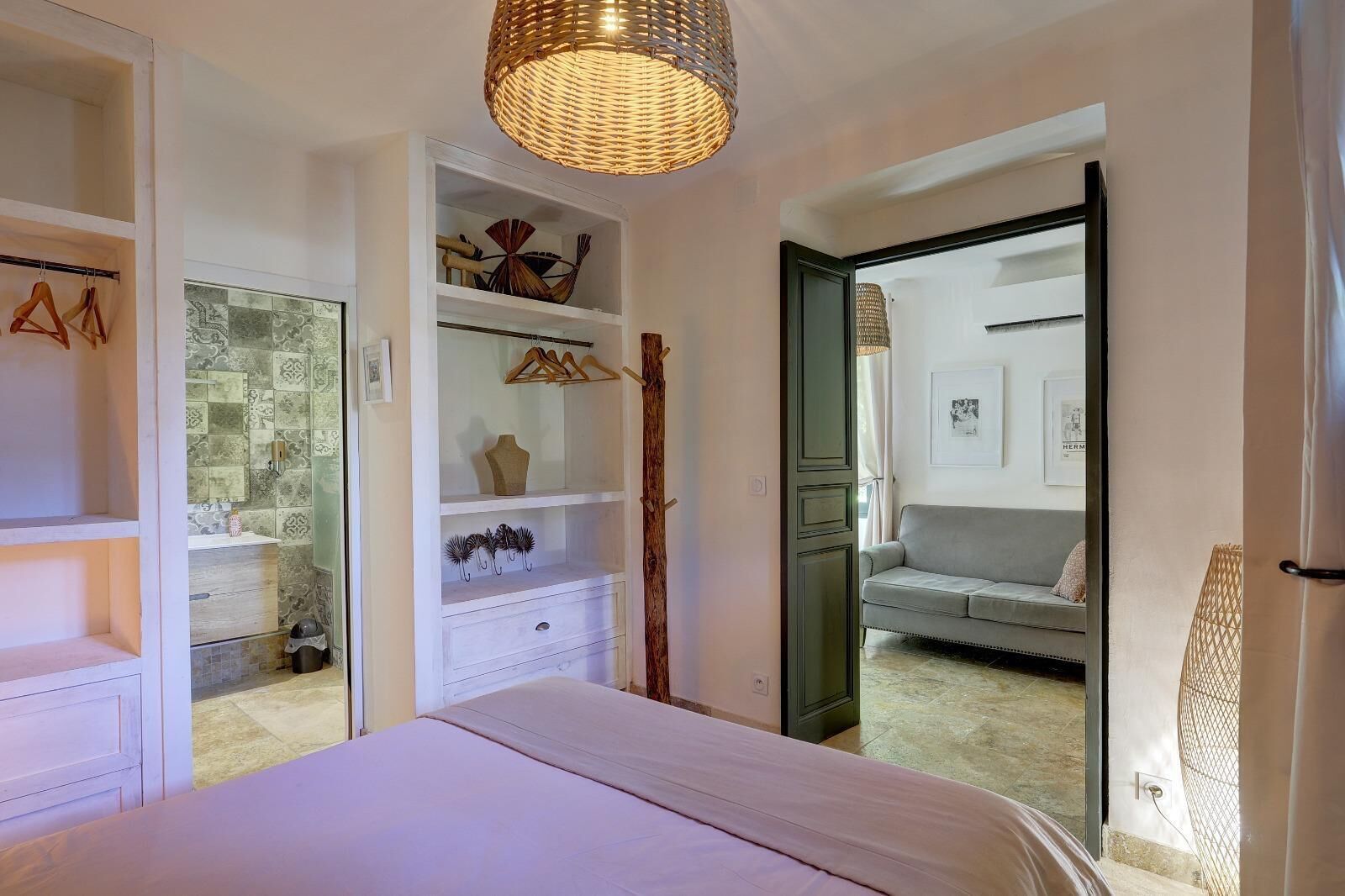 1 bedroom, free WiFi, bed sheets