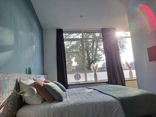 Individually decorated, individually furnished, free WiFi, bed sheets