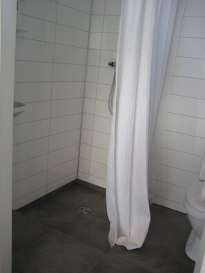 Cottage, 1 Bedroom | Bathroom | Shower, hair dryer, towels, shampoo - Ásbrandsstaðir Cottage (Vopnafjordur)