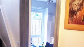 Interior - My-Places Large 4 Bed Town House - 14A (Manchester)