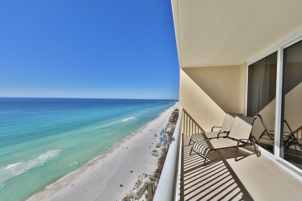 Property grounds - Majestic 3BR 2BA 17th Floor Tower 2!!! (Panama City Beach)