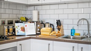 Unclassified image, 5 of 10, button - Onyx Luxury Stylish City Apartments (Birmingham)