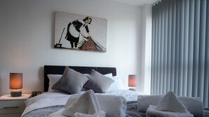 Unclassified image, 2 of 10, button - Onyx Luxury Stylish City Apartments (Birmingham)