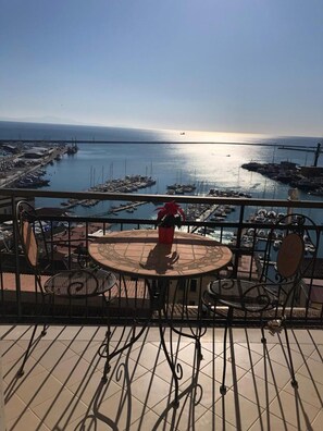 Balcon